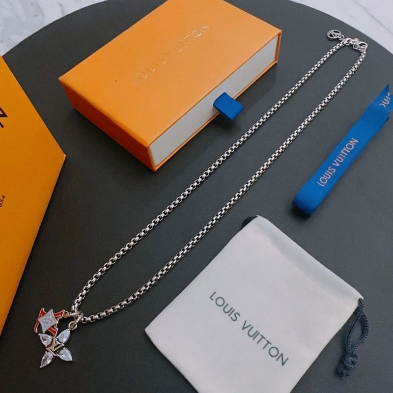 LX Necklaces BestValue 310125