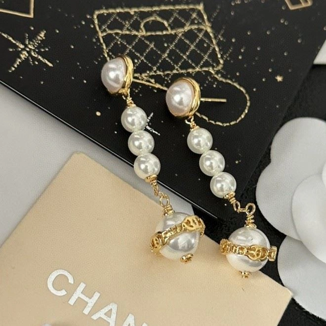 Functional Chxnxl Earrings 290481