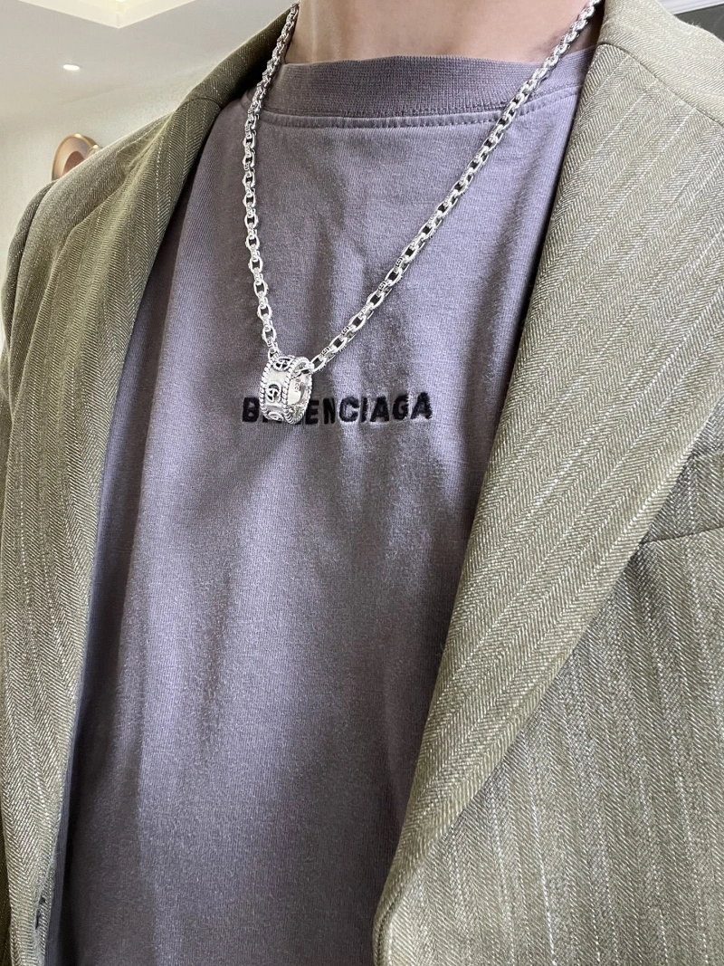 Versatile Gxccx Necklaces 304057