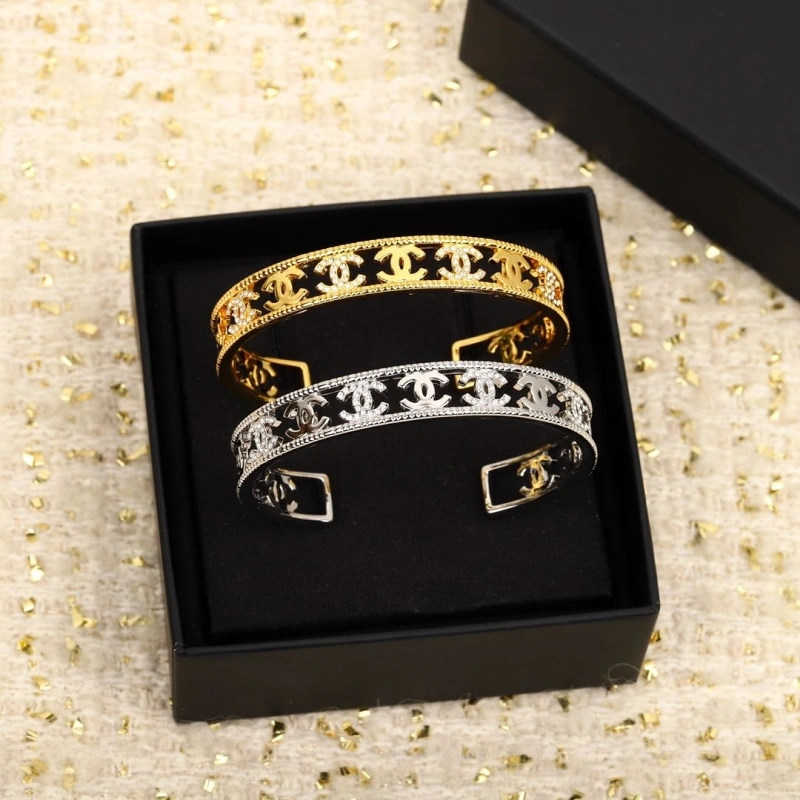 ModernLook Chxnxl Bracelets 290738