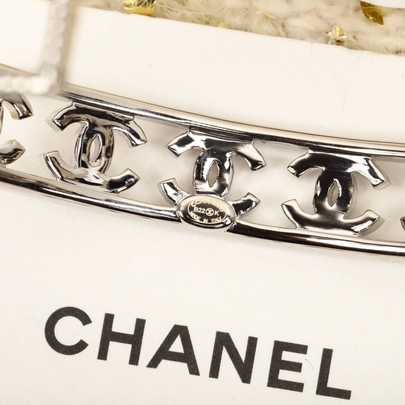 ModernLook Chxnxl Bracelets 290738