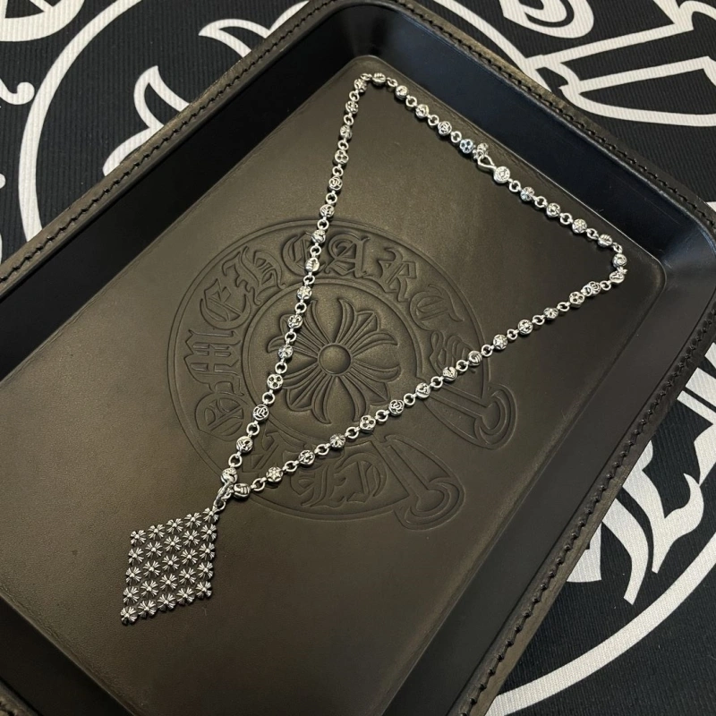 Lightweight Chrxmx Hxxrts Necklaces 298953