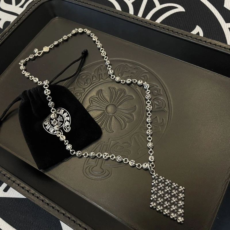 Lightweight Chrxmx Hxxrts Necklaces 298953