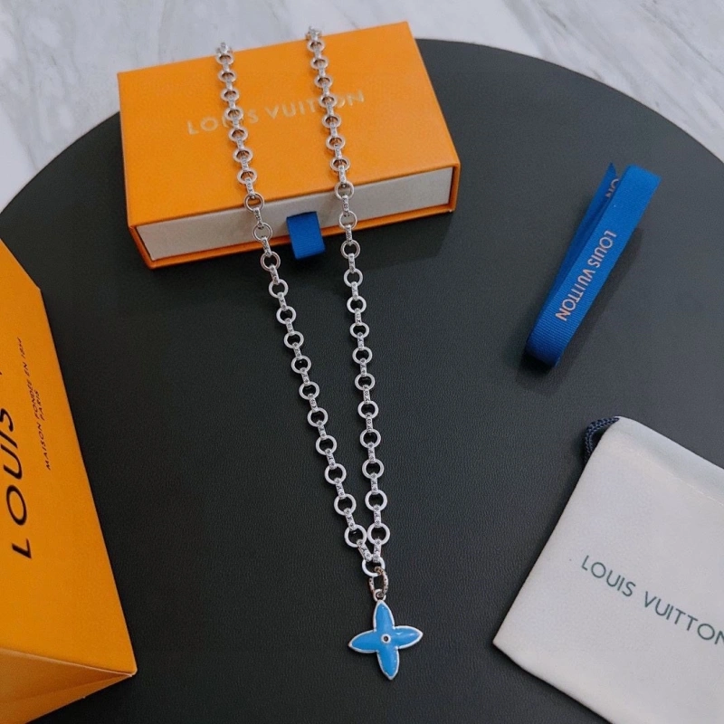 LX Necklaces Lightweight 310111