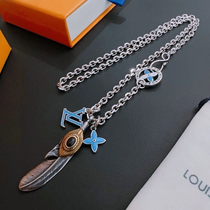 Fashionable LX Necklaces 310110