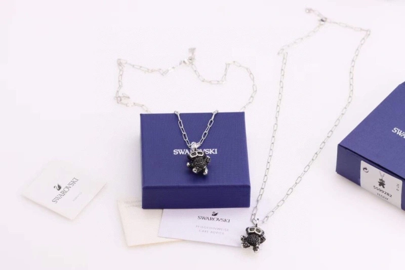 Comfortable Swxrxvski Necklaces 315088
