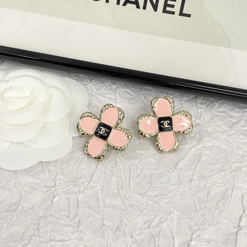 WellDesigned Chxnxl Earrings 290466