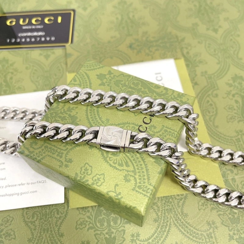 Bright Gxccx Necklaces 304043