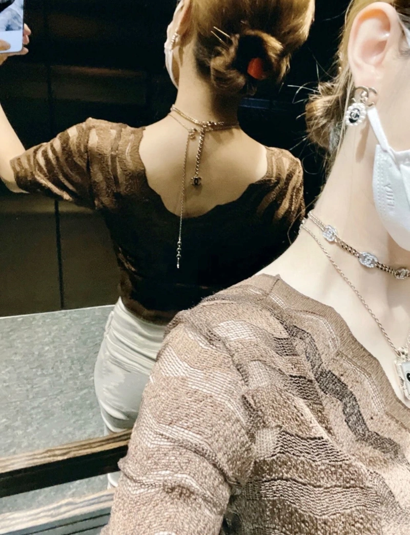 Minimalist Chxnxl Earrings 290462