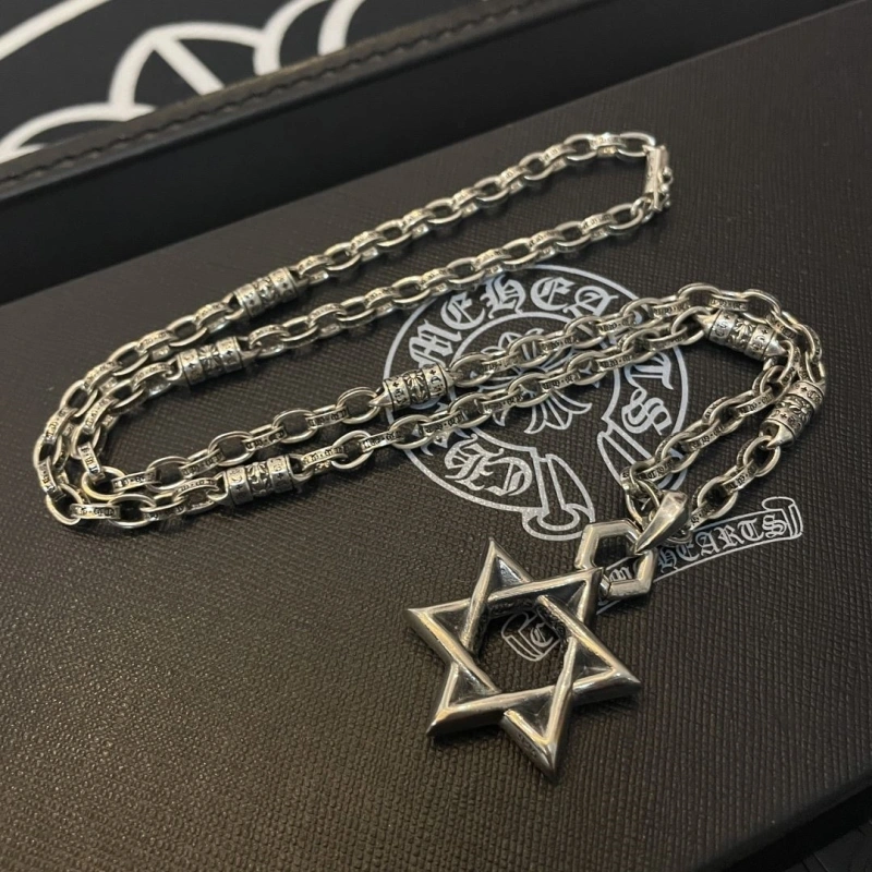 Chrxmx Hxxrts Necklaces Refined 298944