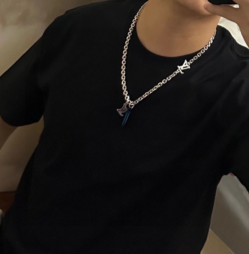 Durable LX Necklaces 310091