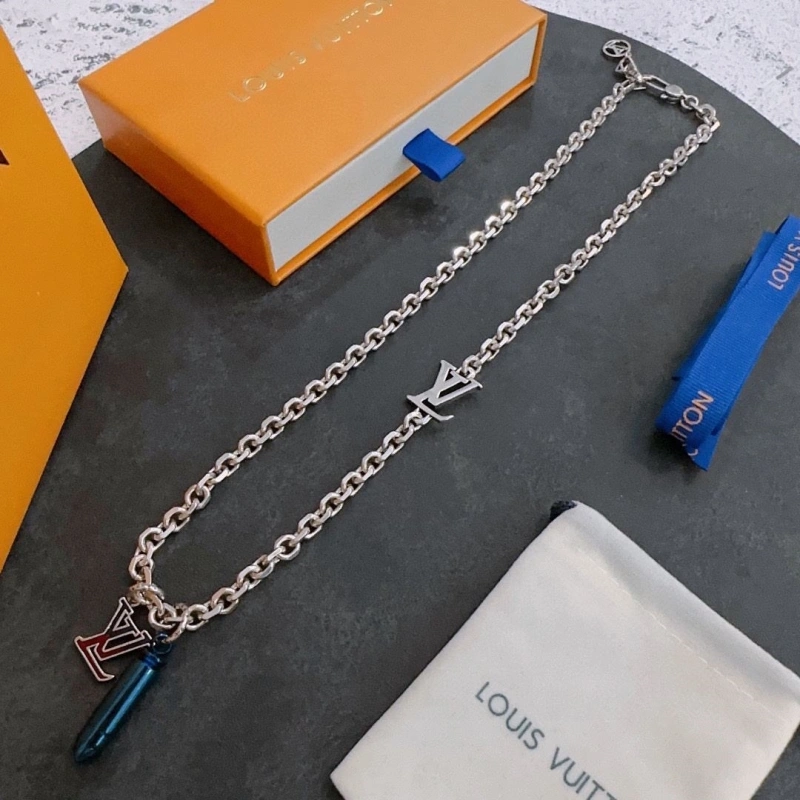 Durable LX Necklaces 310091