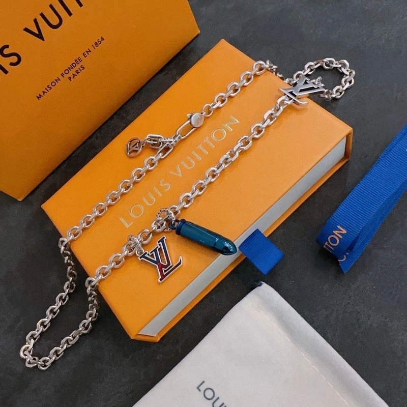 Durable LX Necklaces 310091