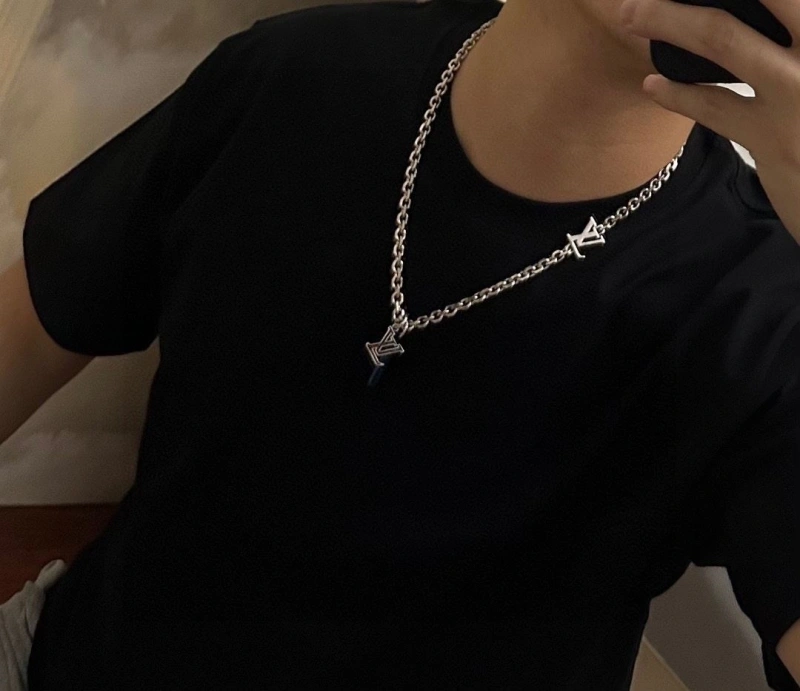 Durable LX Necklaces 310091