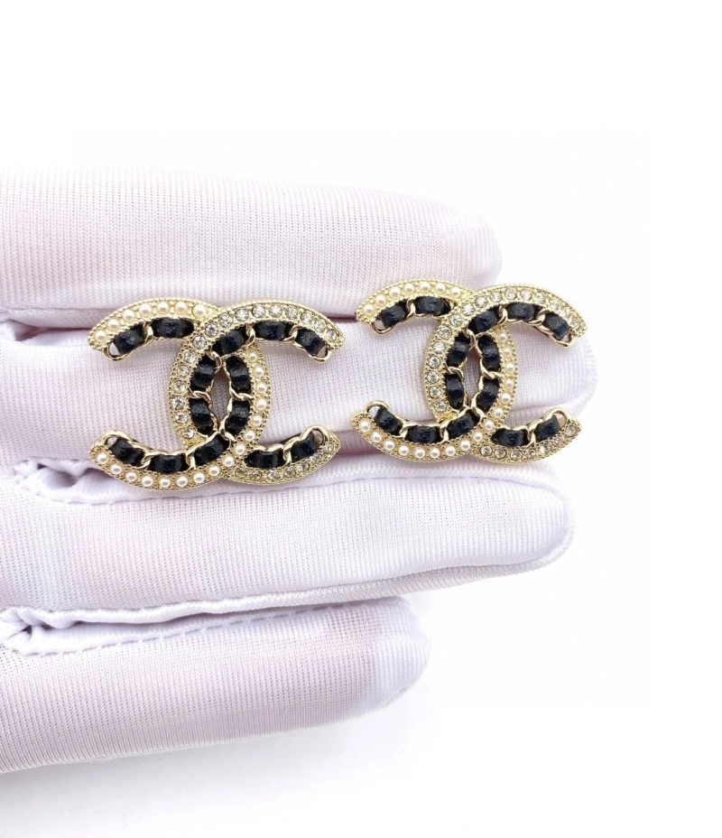 Stylish Chxnxl Earrings 290459