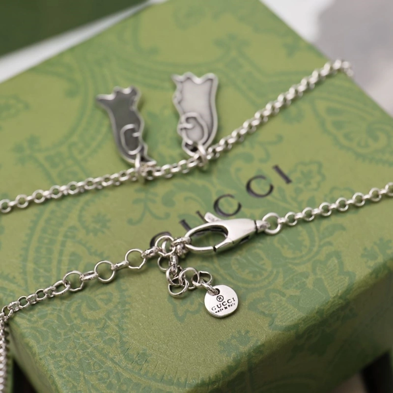 Breathable Gxccx Necklaces 304029