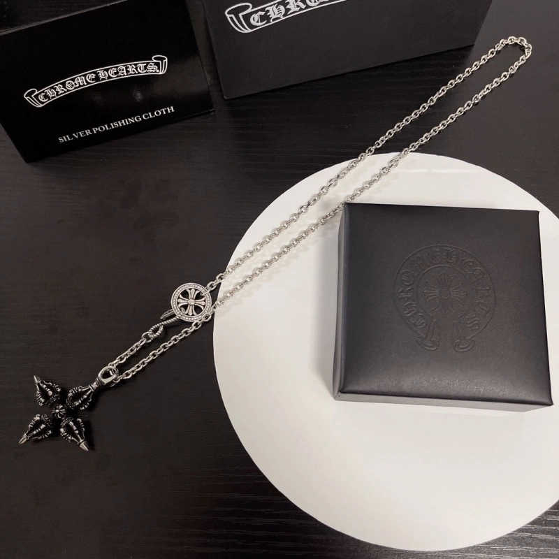 ModernLook Chrxmx Hxxrts Necklaces 298930