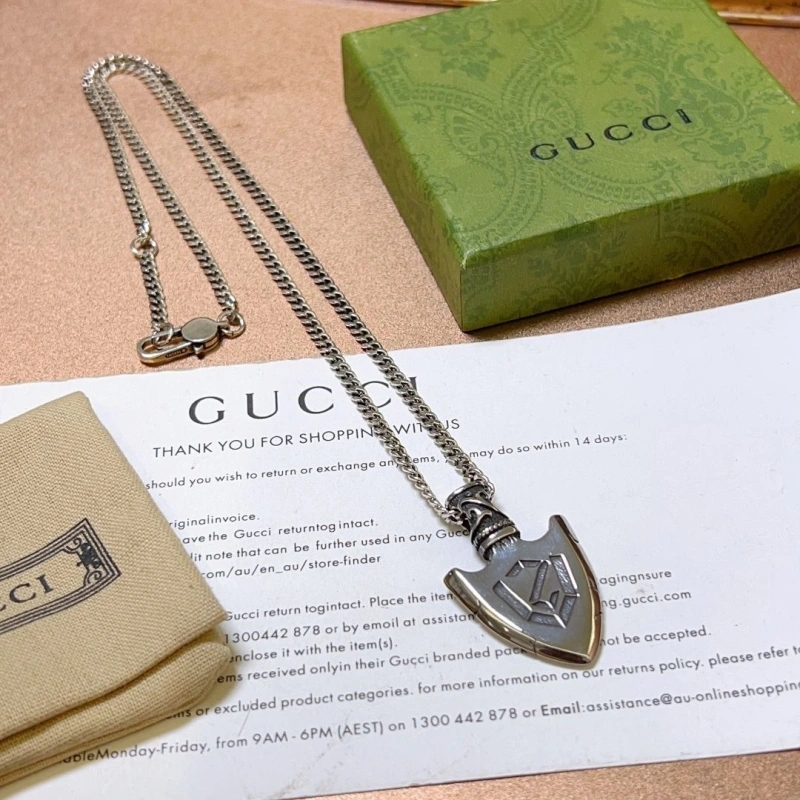 Efficient Gxccx Necklaces 304040