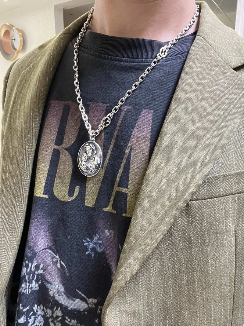 Cozy Gxccx Necklaces 304025