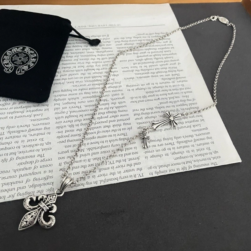 Sleek Chrxmx Hxxrts Necklaces 298922