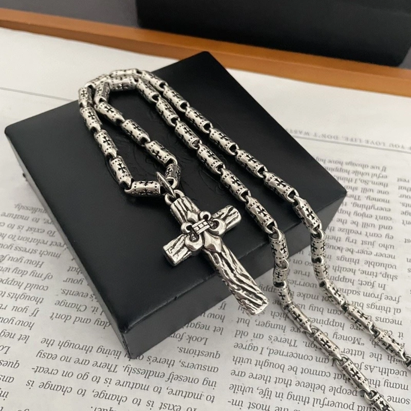 Classic Chrxmx Hxxrts Necklaces 298921