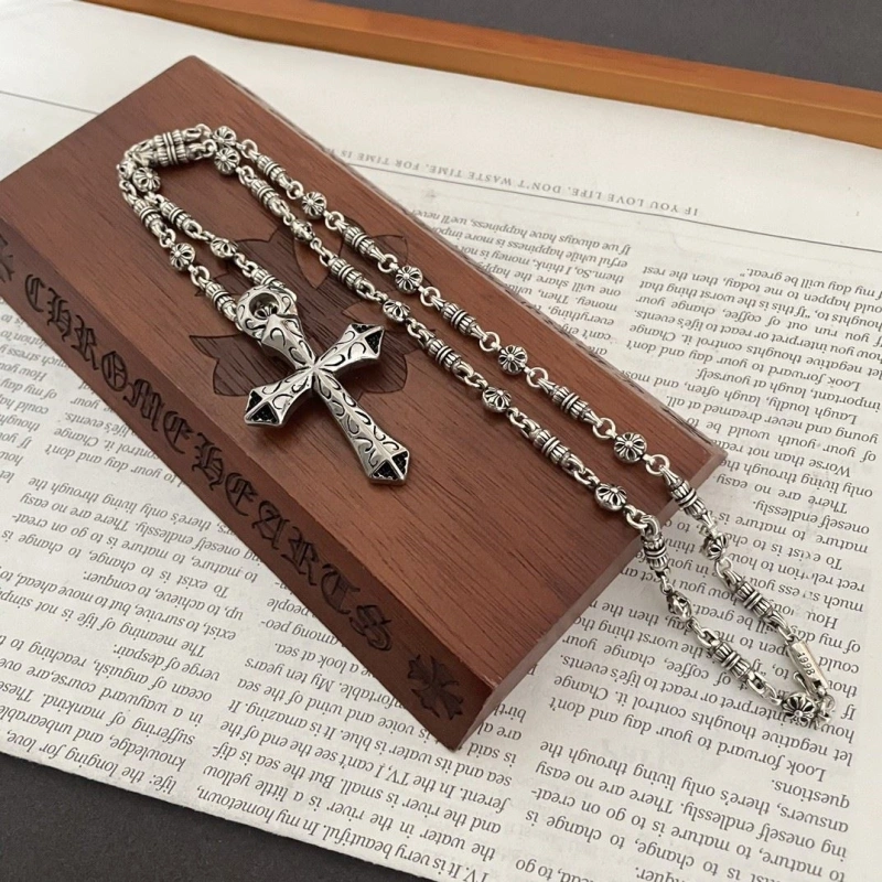 Chrxmx Hxxrts Necklaces Stylish 298923