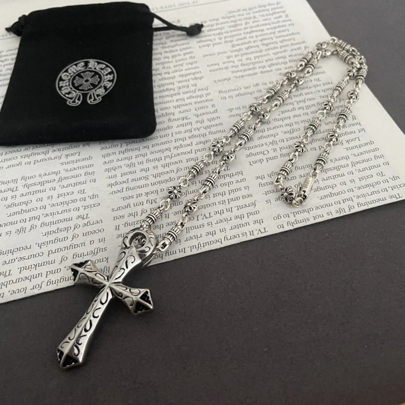 Chrxmx Hxxrts Necklaces Stylish 298923