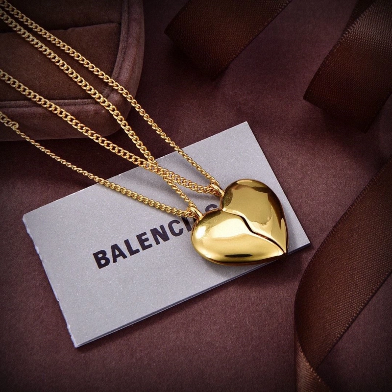 Trendsetting Bxlxnciaga Necklaces 282498