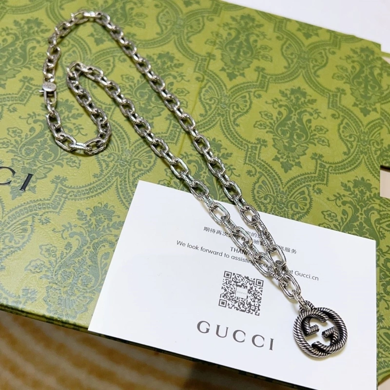 Vibrant Gxccx Necklaces 304020