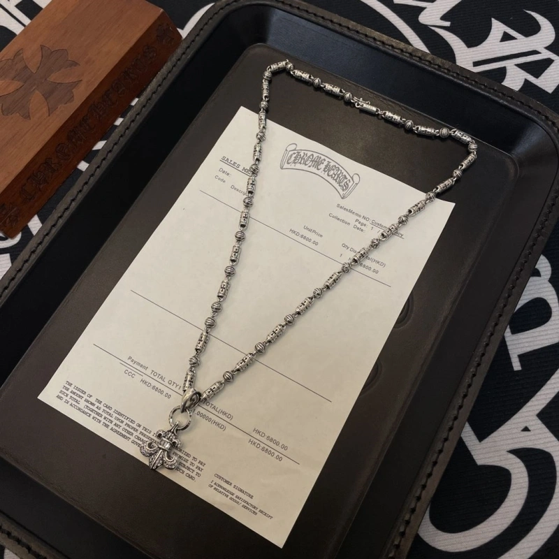 EasyMatch Chrxmx Hxxrts Necklaces 298924