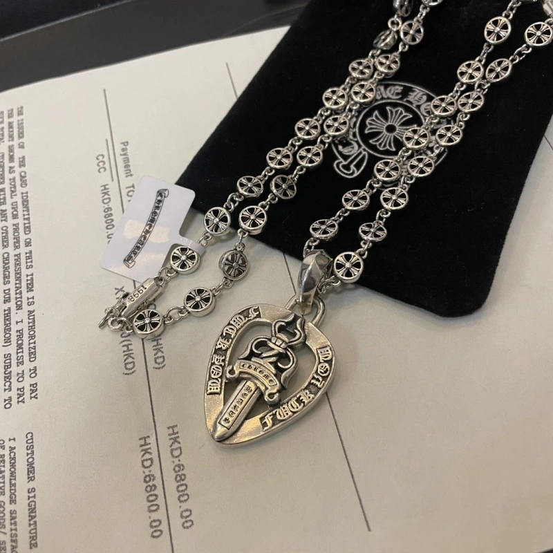 Compact Chrxmx Hxxrts Necklaces 298931