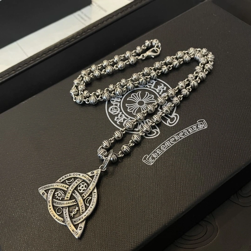 Lightweight Chrxmx Hxxrts Necklaces 298918