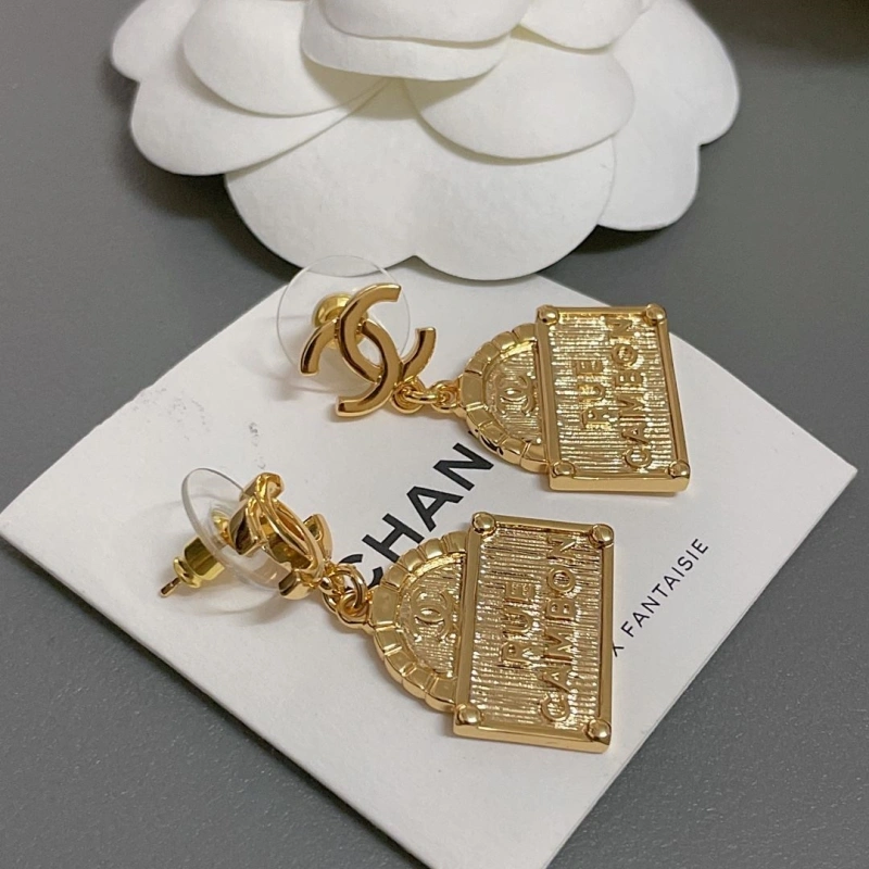 Trendy Chxnxl Earrings 290448