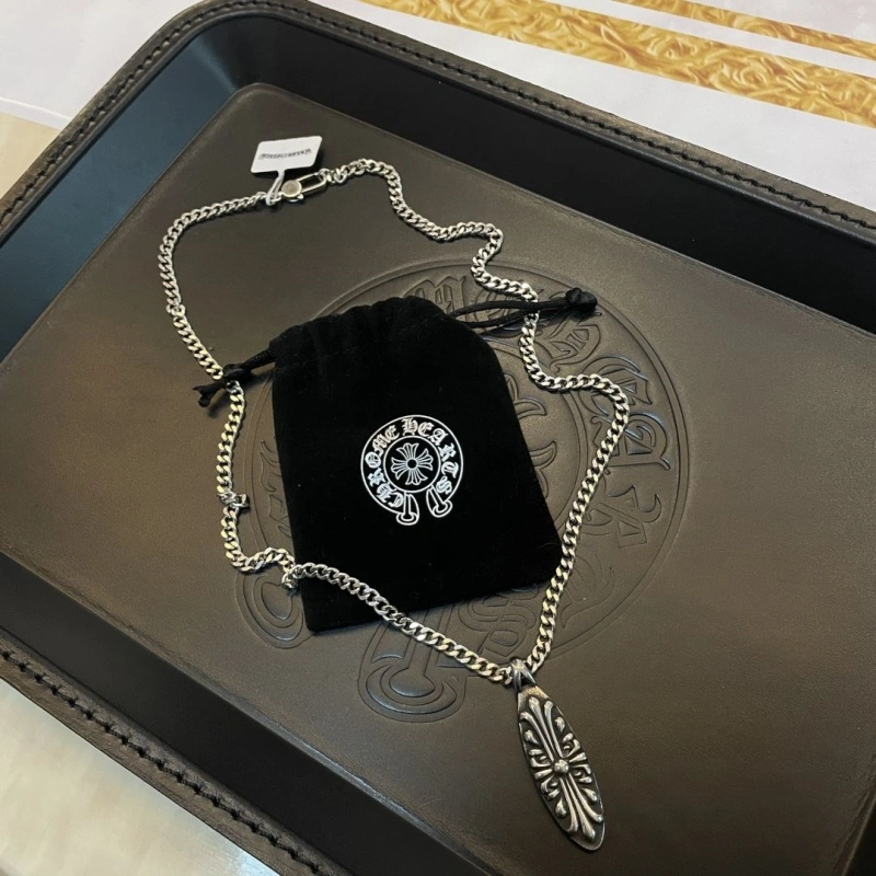Chrxmx Hxxrts Necklaces Sophisticated 298914
