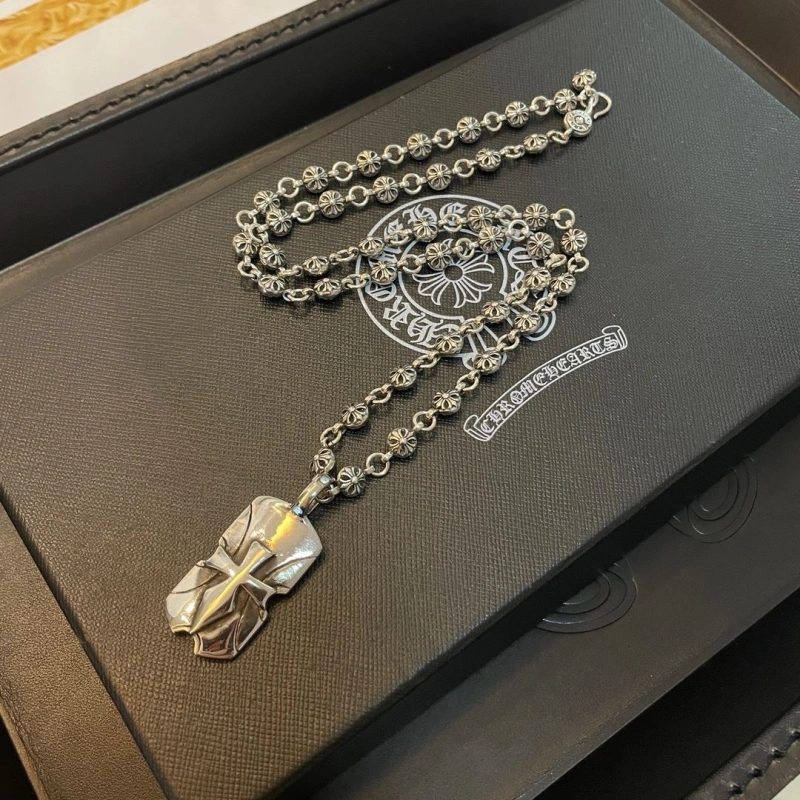 Flexible Chrxmx Hxxrts Necklaces 298915