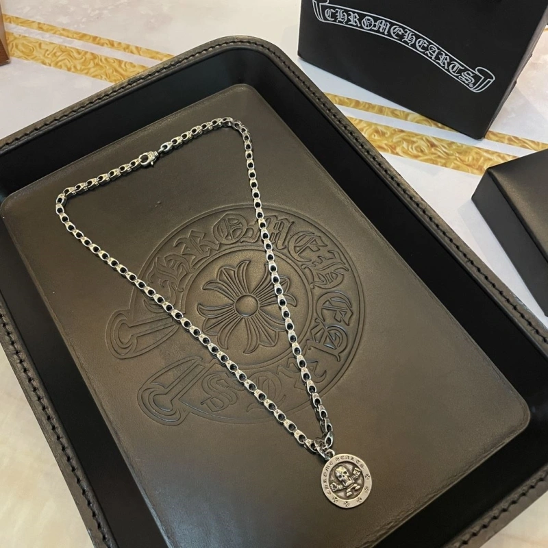 Cozy Chrxmx Hxxrts Necklaces 298910