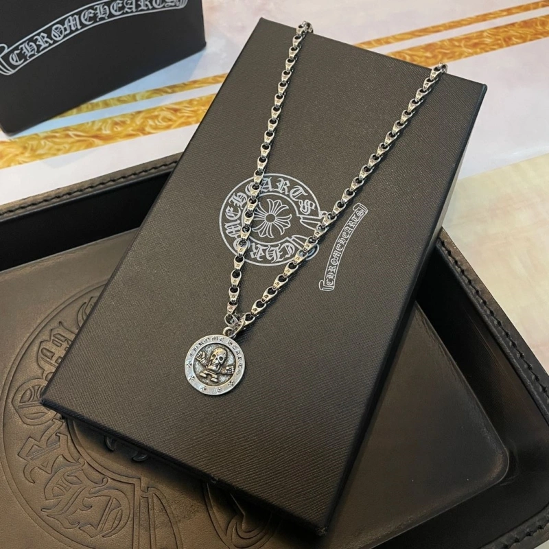 Cozy Chrxmx Hxxrts Necklaces 298910