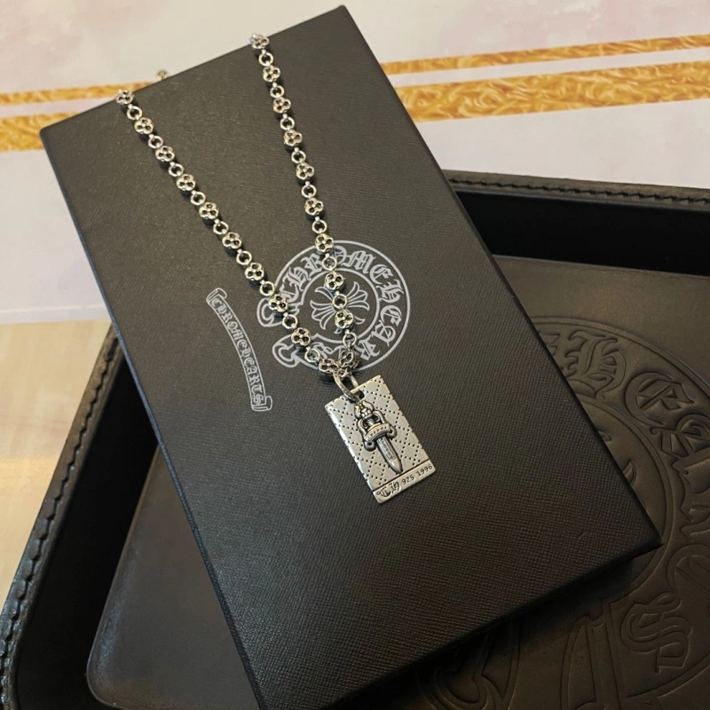 Versatile Chrxmx Hxxrts Necklaces 298909