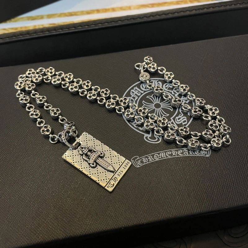 Versatile Chrxmx Hxxrts Necklaces 298909