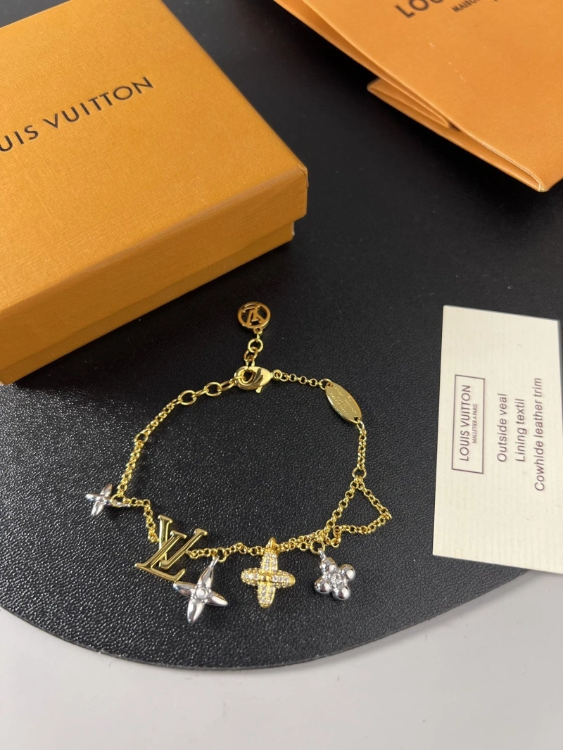 Stylish LX Bracelets 310368
