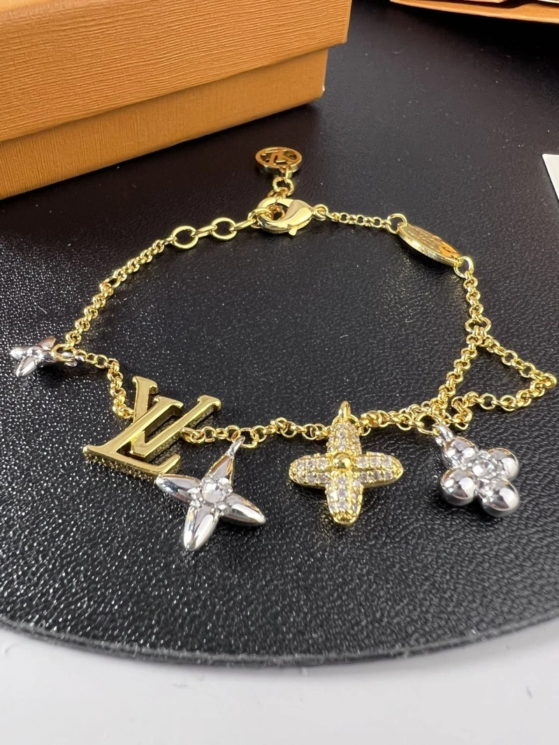 Stylish LX Bracelets 310368