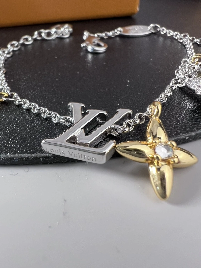 Stylish LX Bracelets 310368