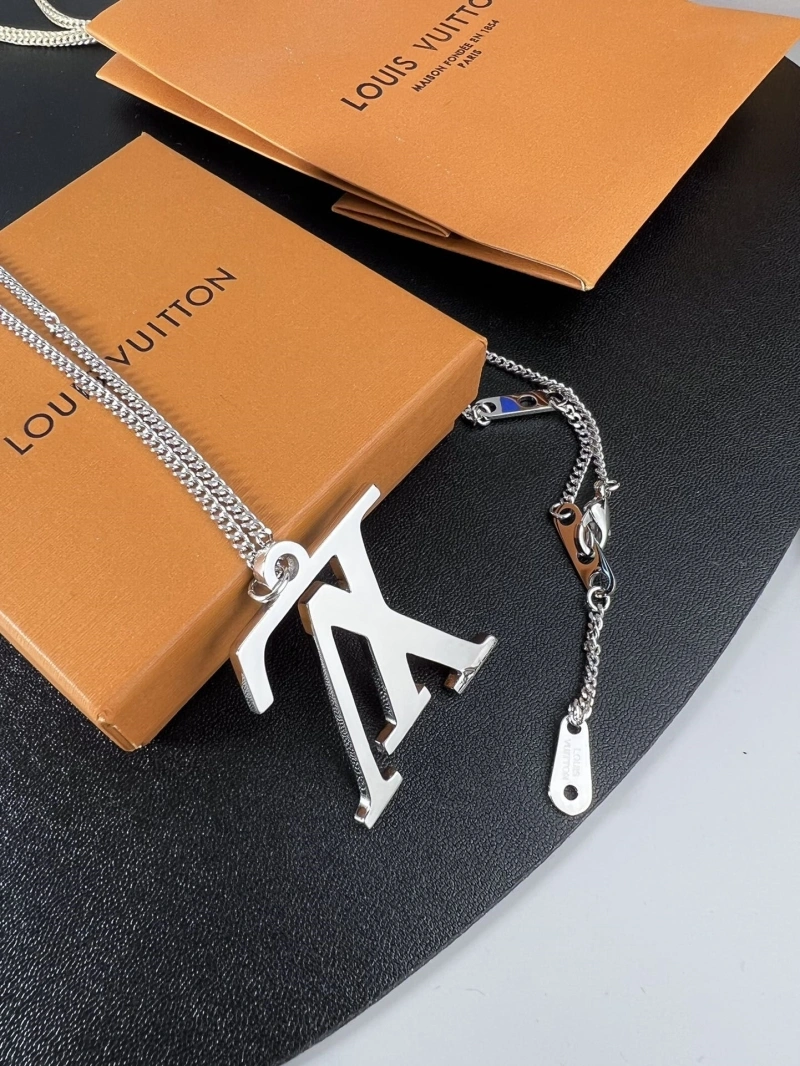 Resilient LX Necklaces 310088