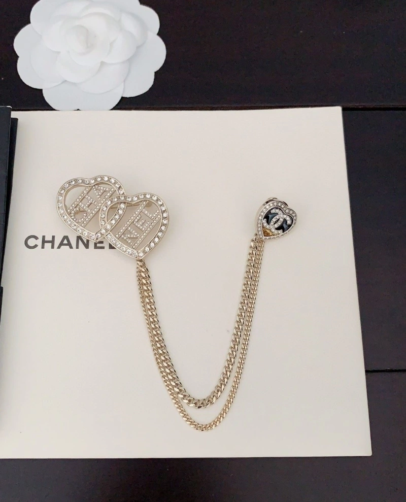 Chxnxl Brooches GoAnywhere 290683