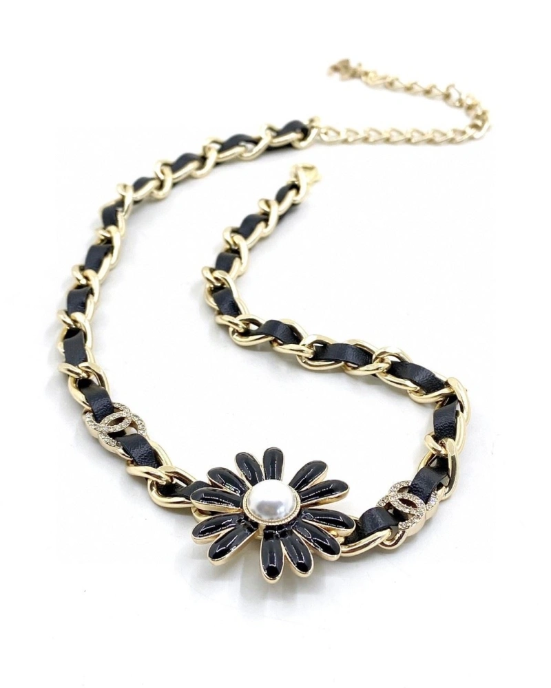 Trendsetting Chxnxl Necklaces 289773