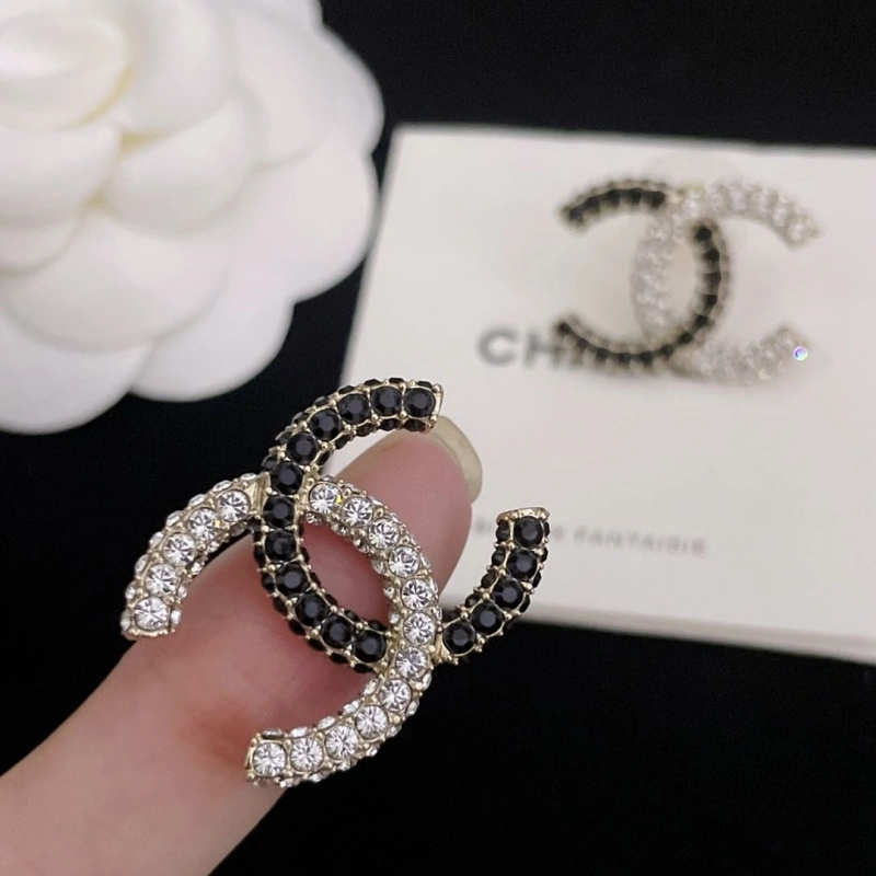 Functional Chxnxl Earrings 290434