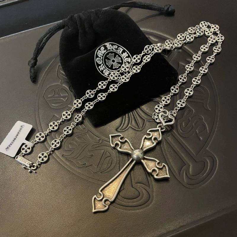 Trendsetting Chrxmx Hxxrts Necklaces 298896
