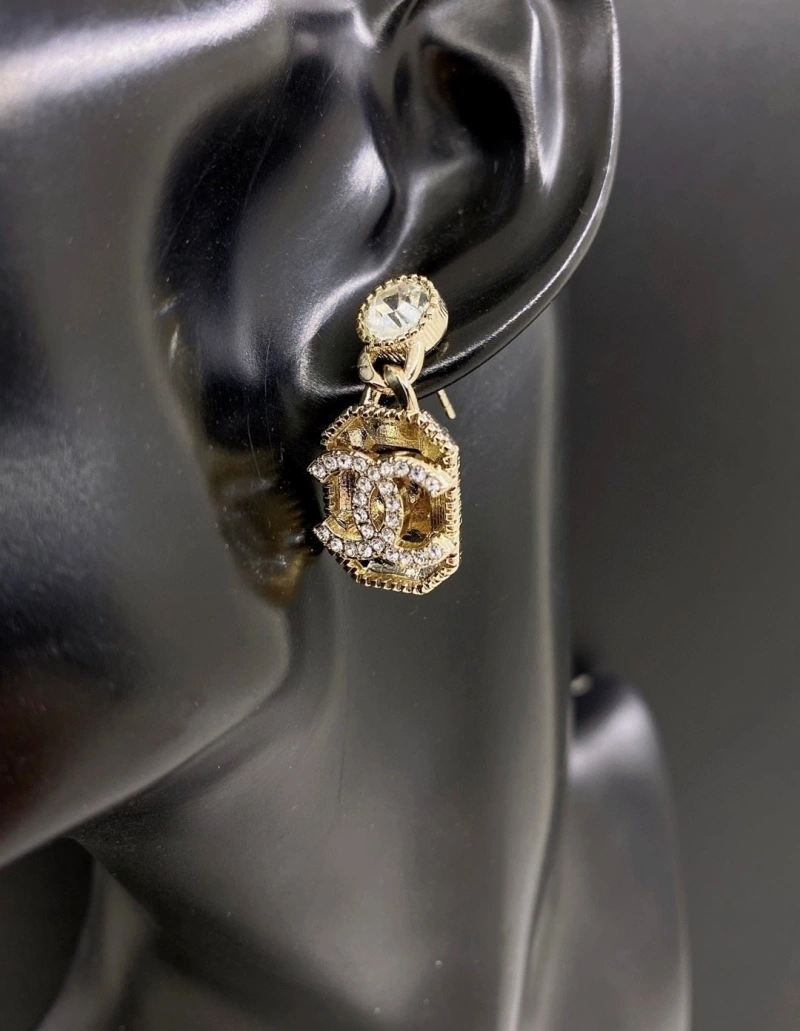 Resilient Chxnxl Earrings 290426