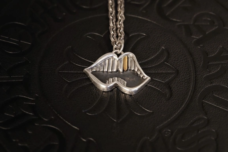 Chrxmx Hxxrts Necklaces EyeCatching 298893