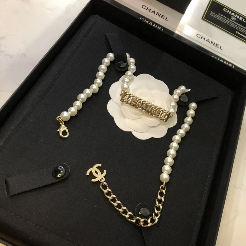 Reliable Chxnxl Necklaces 289764